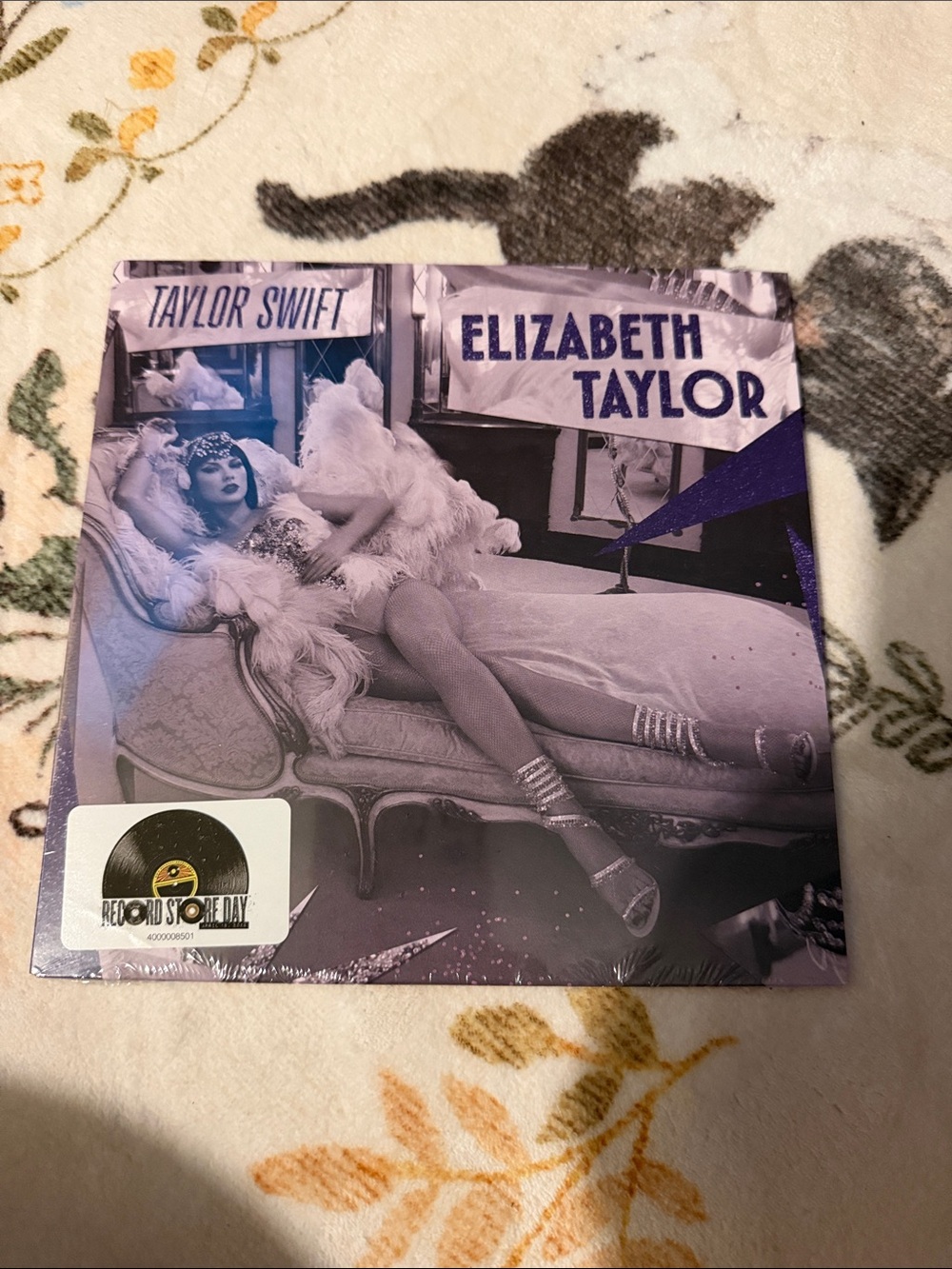 Taylor Swift record store day Elizabeth Taylor single NWT